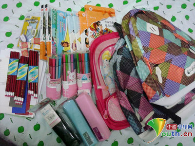 中國農(nóng)大支教團(tuán)傳亮愛心 資助貧困生辦公用品，點(diǎn)亮求學(xué)之路